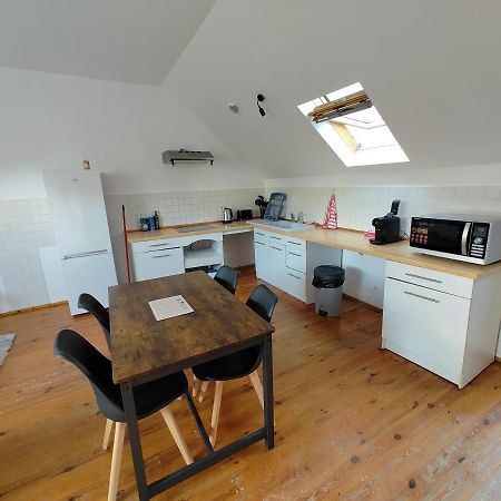 Cosy Appartement 2 Chambres Pont-de-l'Arche ภายนอก รูปภาพ